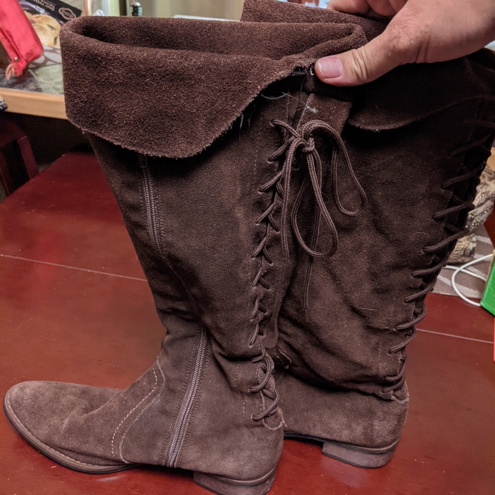Size 9 Brown Suede Boots with Lace Backing.